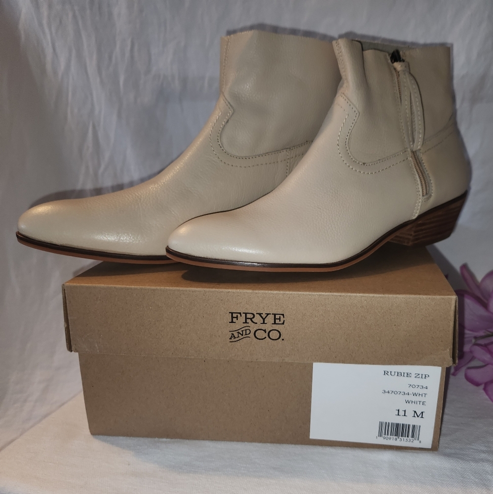 Frye and Co. Women's Rubie Zip Ankle Boot, White